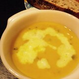 簡単寒い日のあったかカボチャとサツマイモのスープ